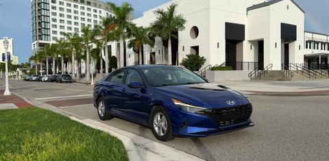 Hyundai Elantra 2021