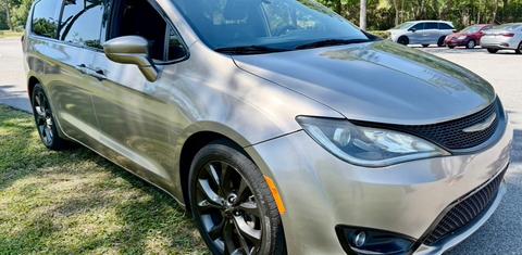 Chrysler Pacifica 2018