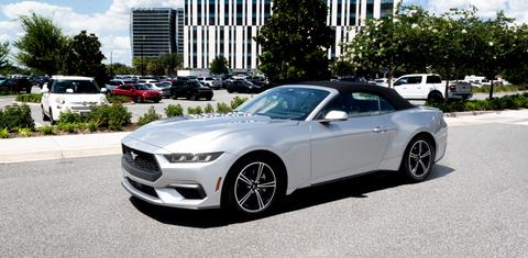 Ford Mustang 2024