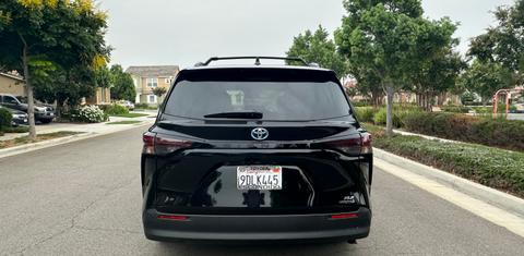Toyota Sienna 2023