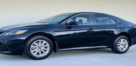 Toyota Camry Hybrid 2025