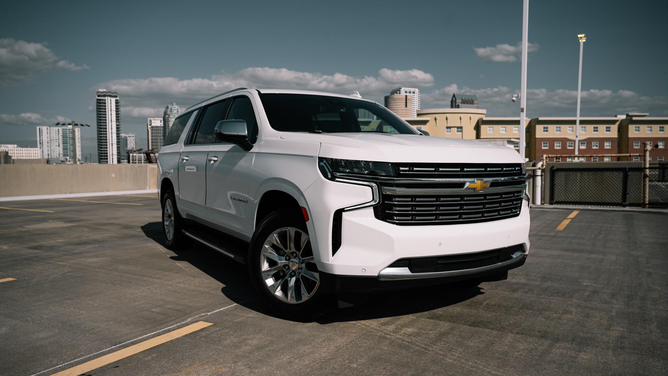 Chevrolet Suburban 2023 in Tampa, FL