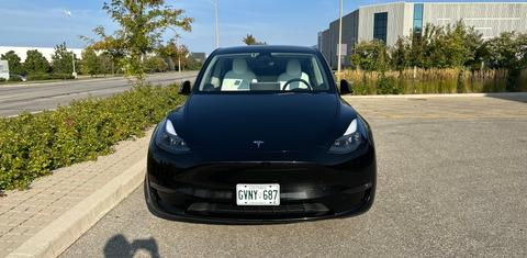 Tesla Model Y 2023