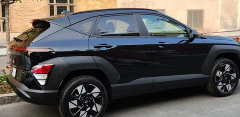 Hyundai Kona 2025