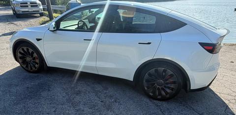 Tesla Model Y 2021