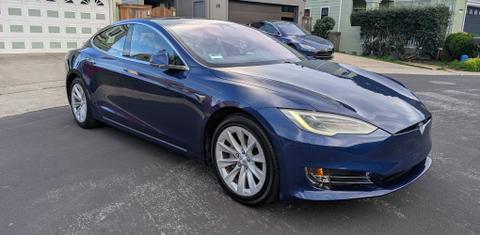 Tesla Model S 2019