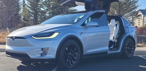 Tesla Model X 2018