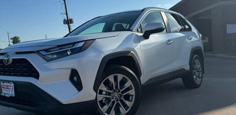 Toyota RAV4 2025