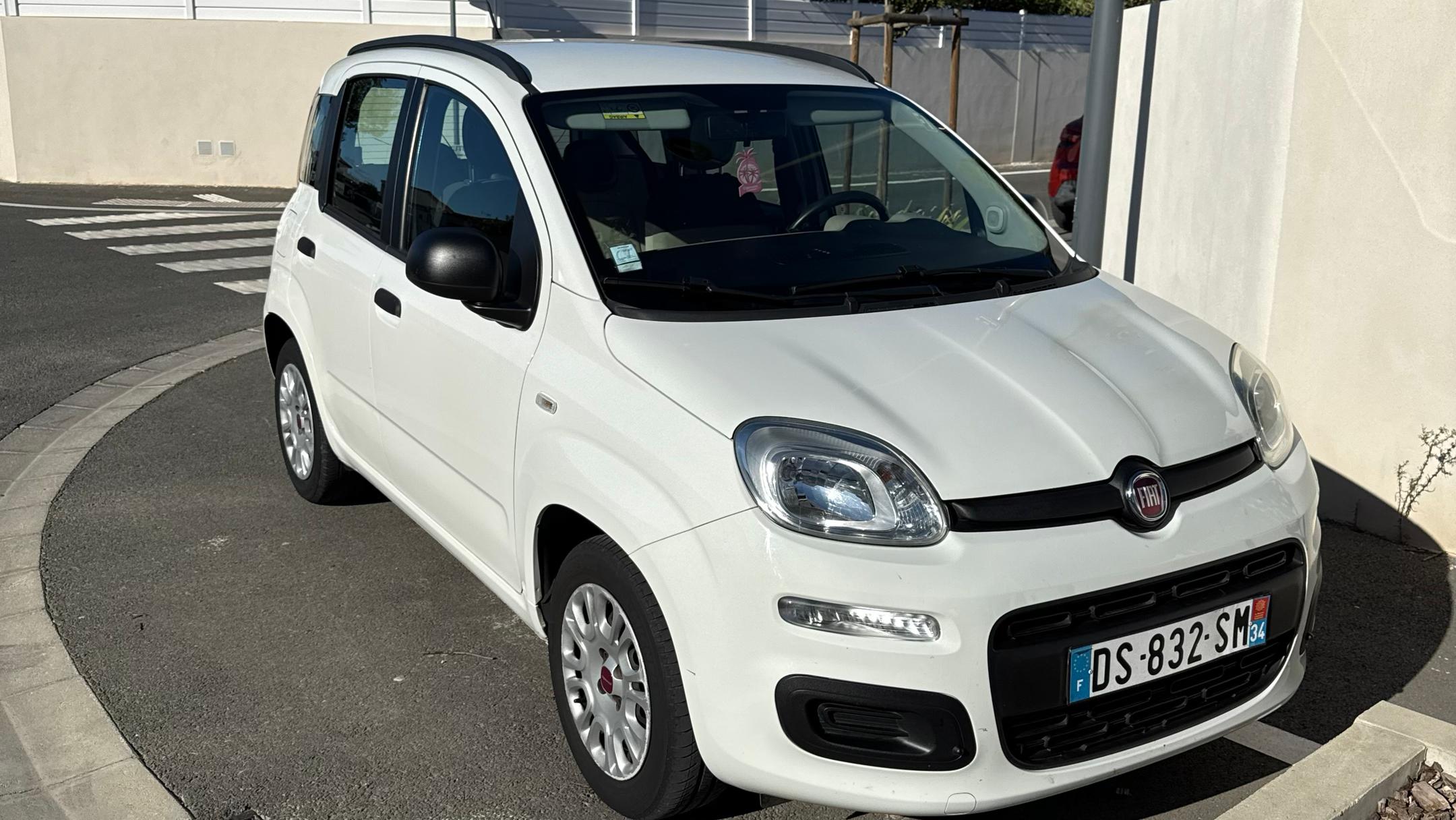FIAT PANDA 2015 in Béziers