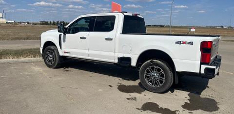 Ford Super Duty F-350 2024