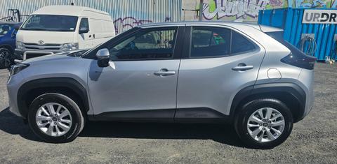 Toyota YARIS CROSS 2024