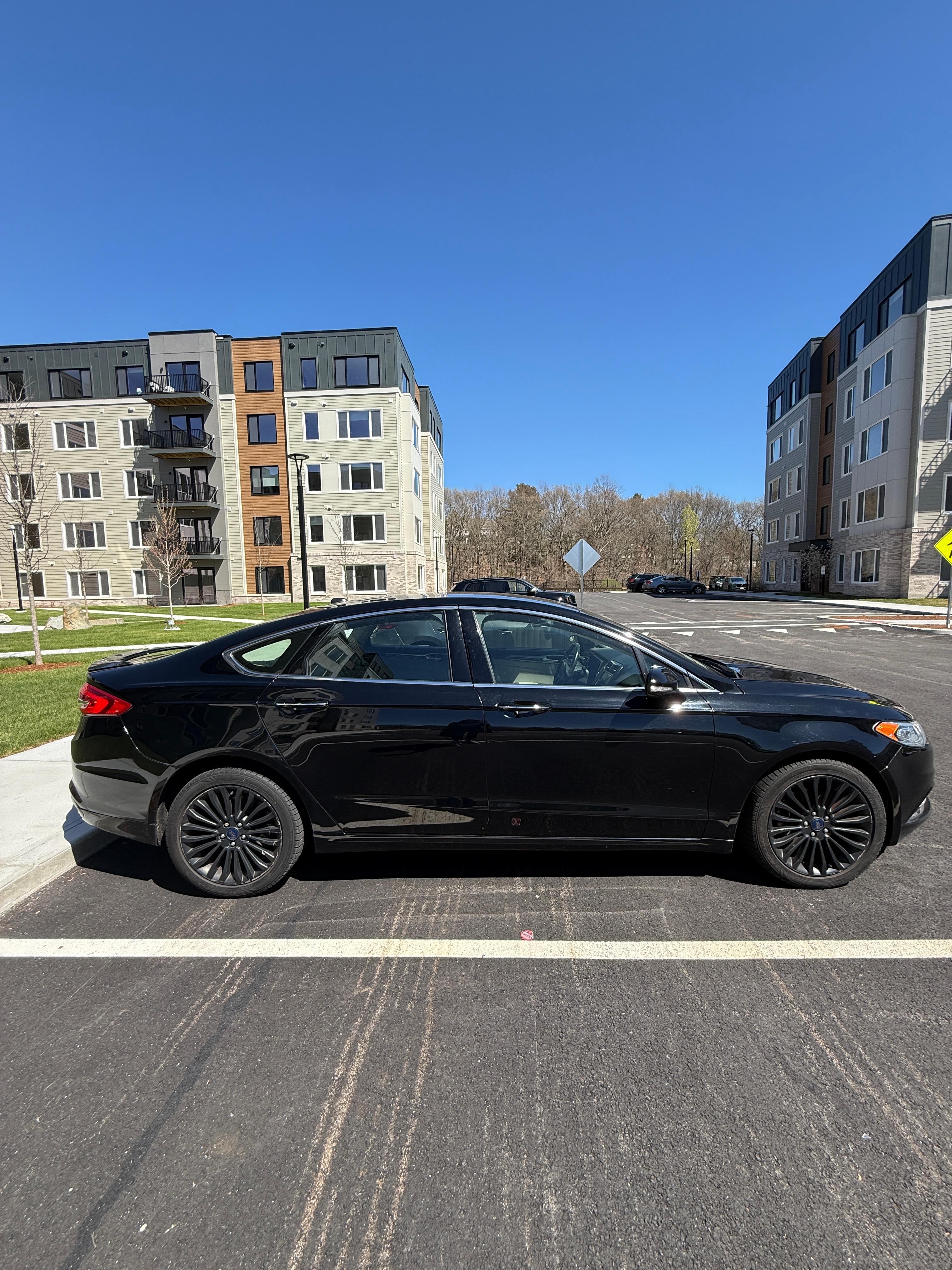 Ford Fusion 2017 in 