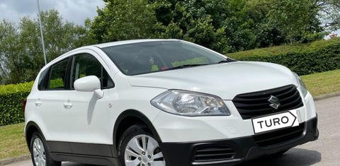 Suzuki S-CROSS 2015