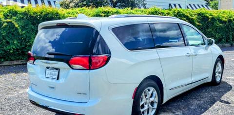 Chrysler Pacifica 2020