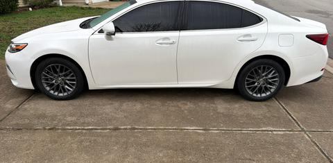 Lexus ES 2018