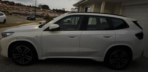 BMW iX1 2024