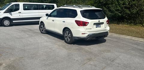 Nissan Pathfinder 2017