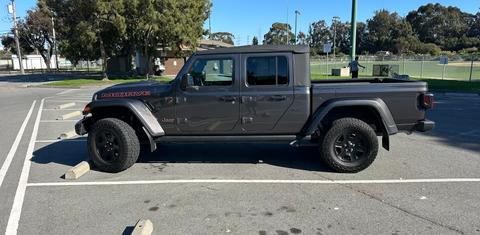 Jeep Gladiator 2023
