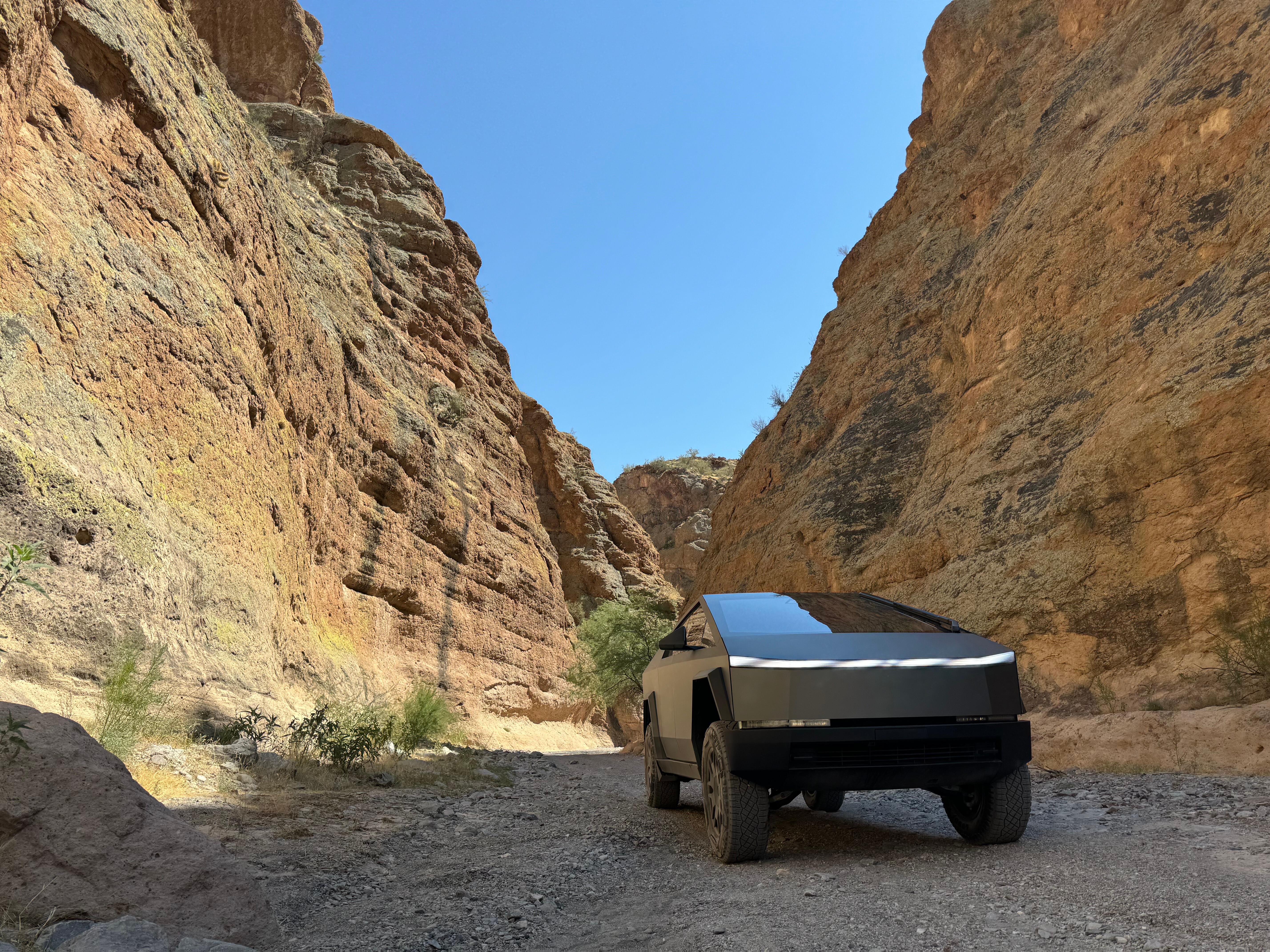 Tesla Cybertruck 2024 in Queen Creek, AZ