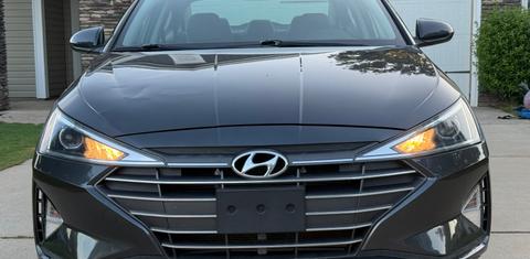 Hyundai Elantra 2020