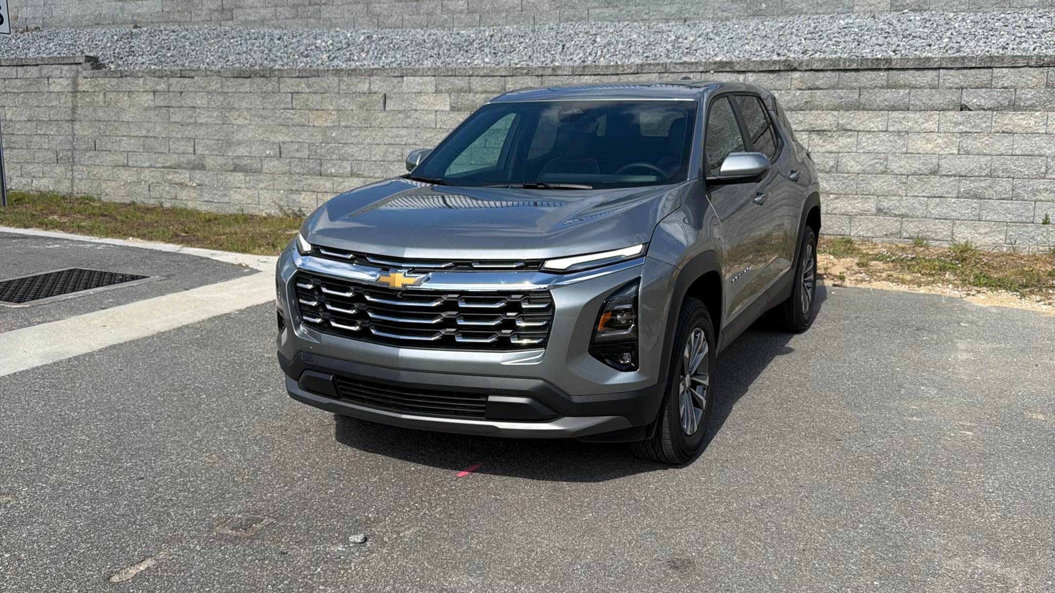 Chevrolet Equinox 2026 in Champions Gt, FL