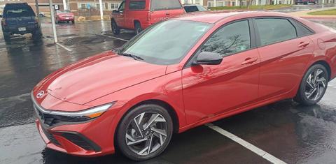 Hyundai Elantra 2025
