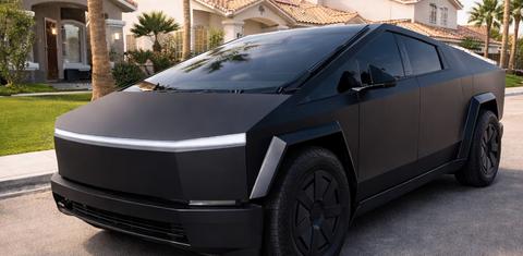 Tesla Cybertruck 2026