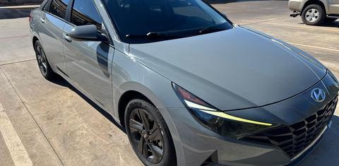Hyundai Elantra 2021