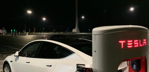 Tesla Model Y 2023