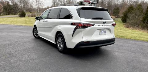 Toyota Sienna 2022