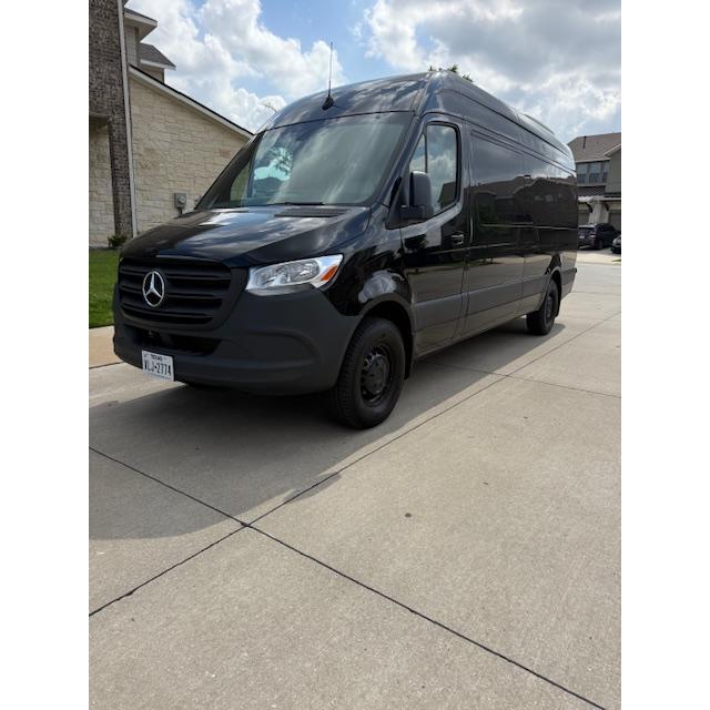 Mercedes-Benz Sprinter 2023 in 