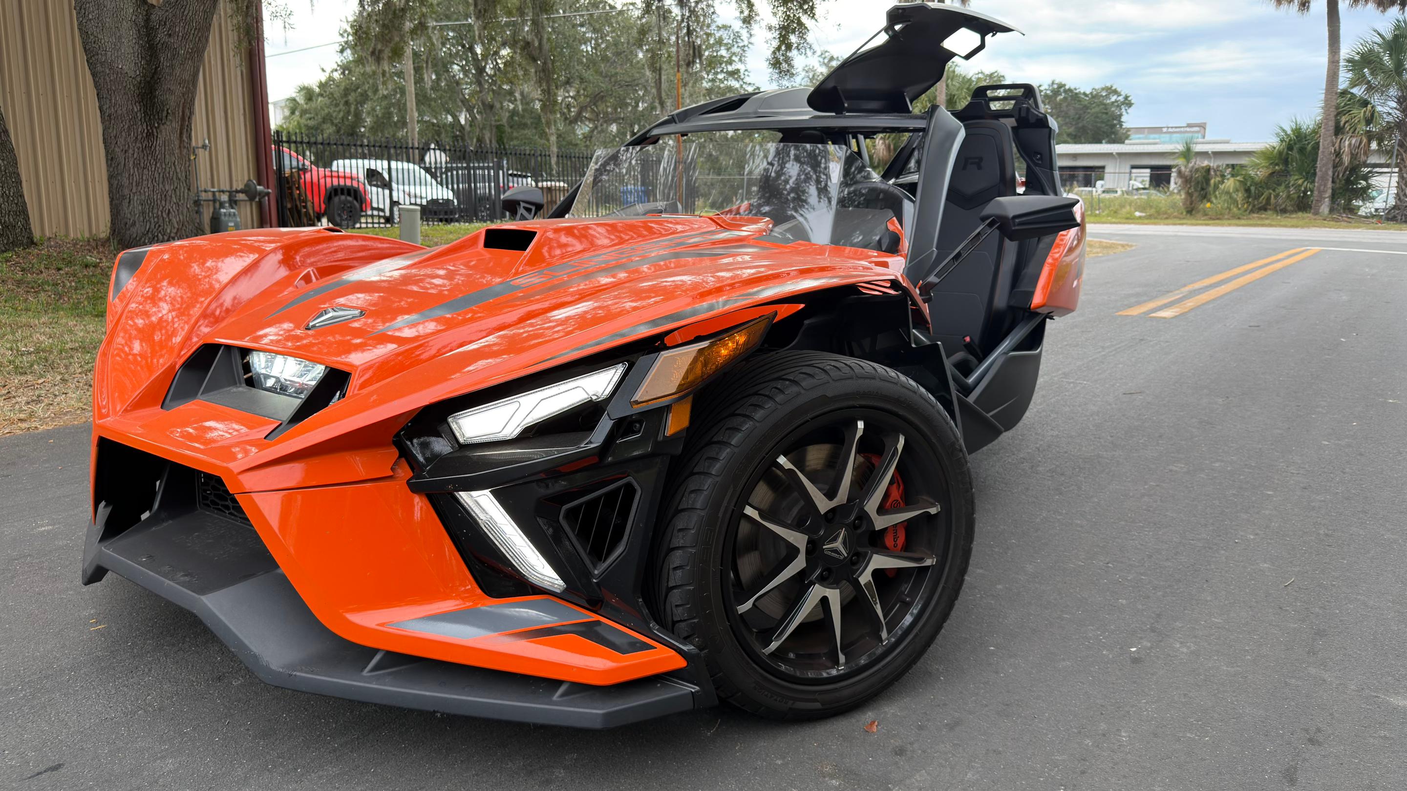 Polaris Slingshot 2023 in St. Cloud, FL