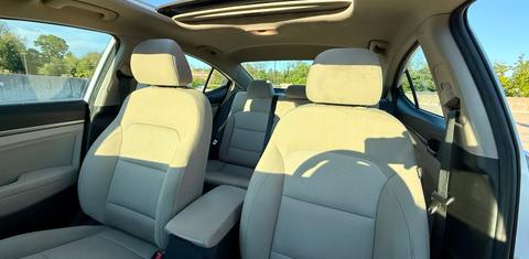 Hyundai Elantra 2018