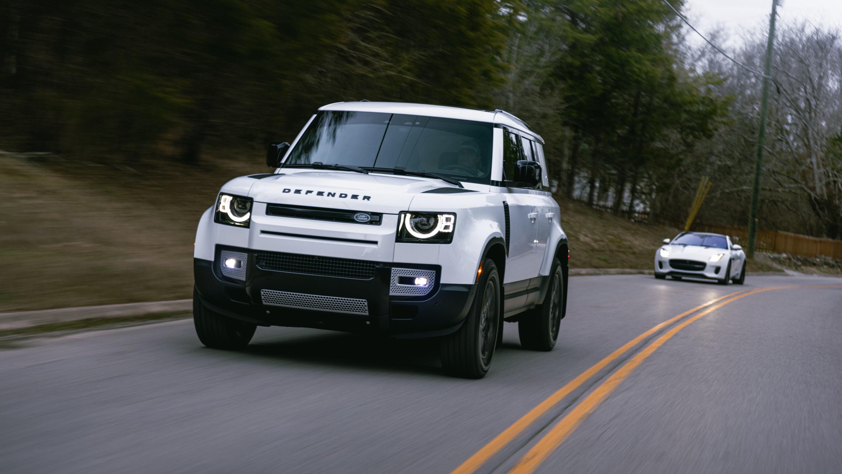 Land Rover Defender 2024 in 