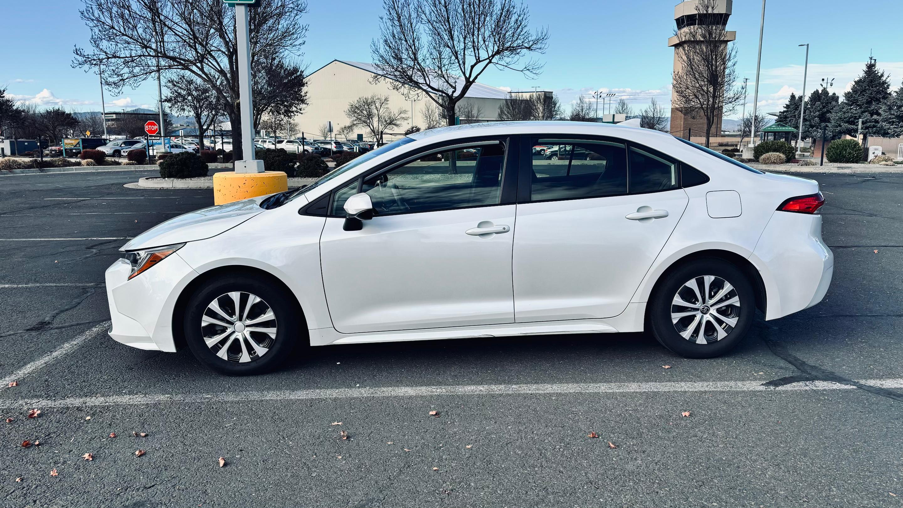 Toyota Corolla Hybrid 2022 in Medford, OR
