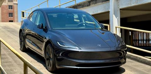 Tesla Model 3 2025