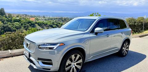 Volvo XC90 Plug-In Hybrid 2025