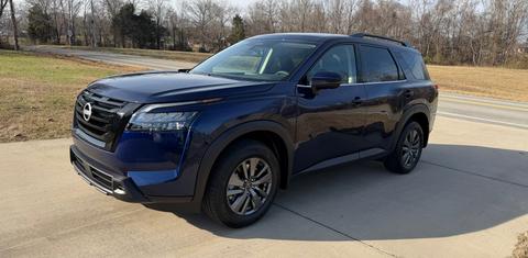 Nissan Pathfinder 2025