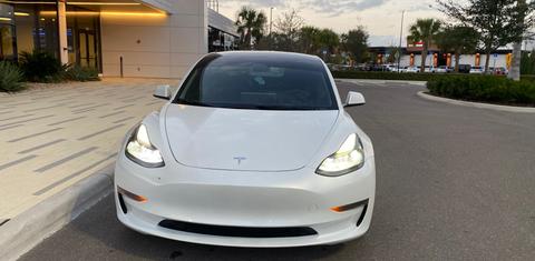 Tesla Model 3 2023