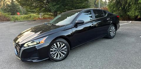 Nissan Altima 2025