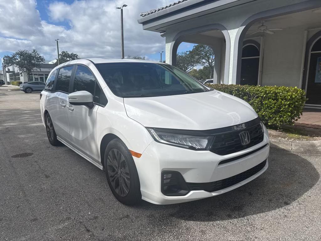 Honda Odyssey 2025 in Portland, OR