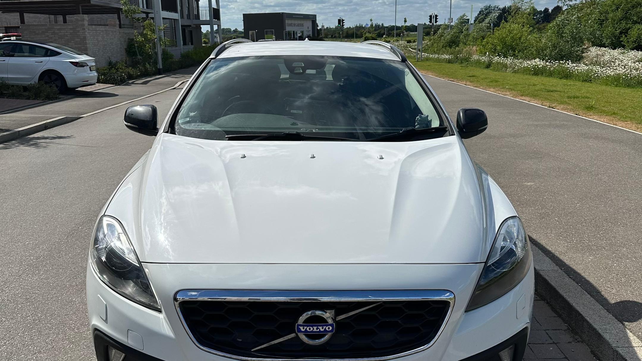 Volvo V40 2013 in Cambridge