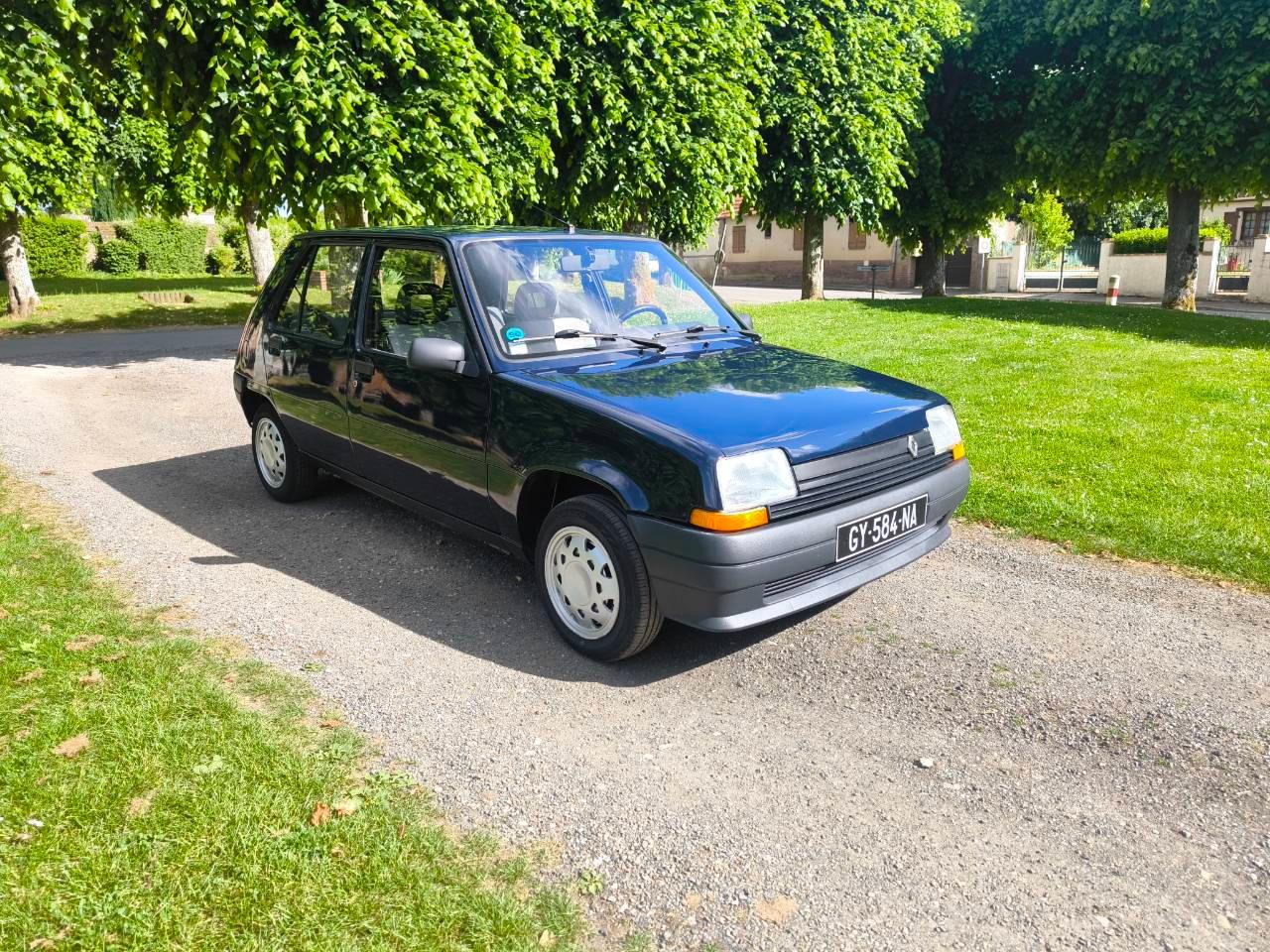 Renault R5 1990 à Berneuil-en-bray