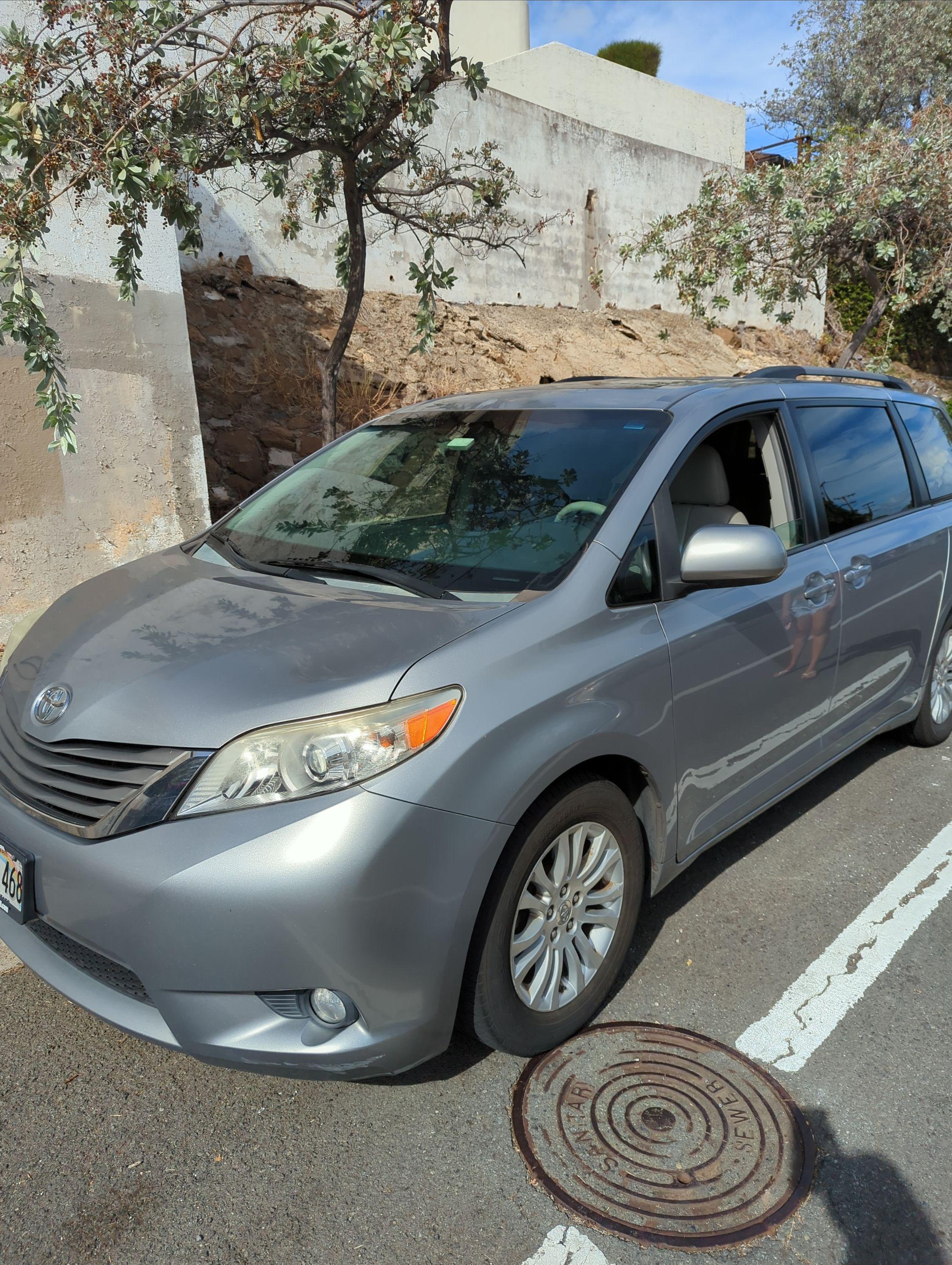 Toyota Sienna 2013 in 