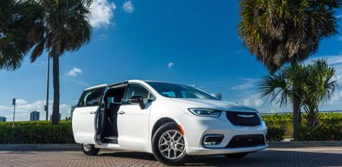 Chrysler Pacifica 2026