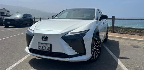 Lexus RZ 2023