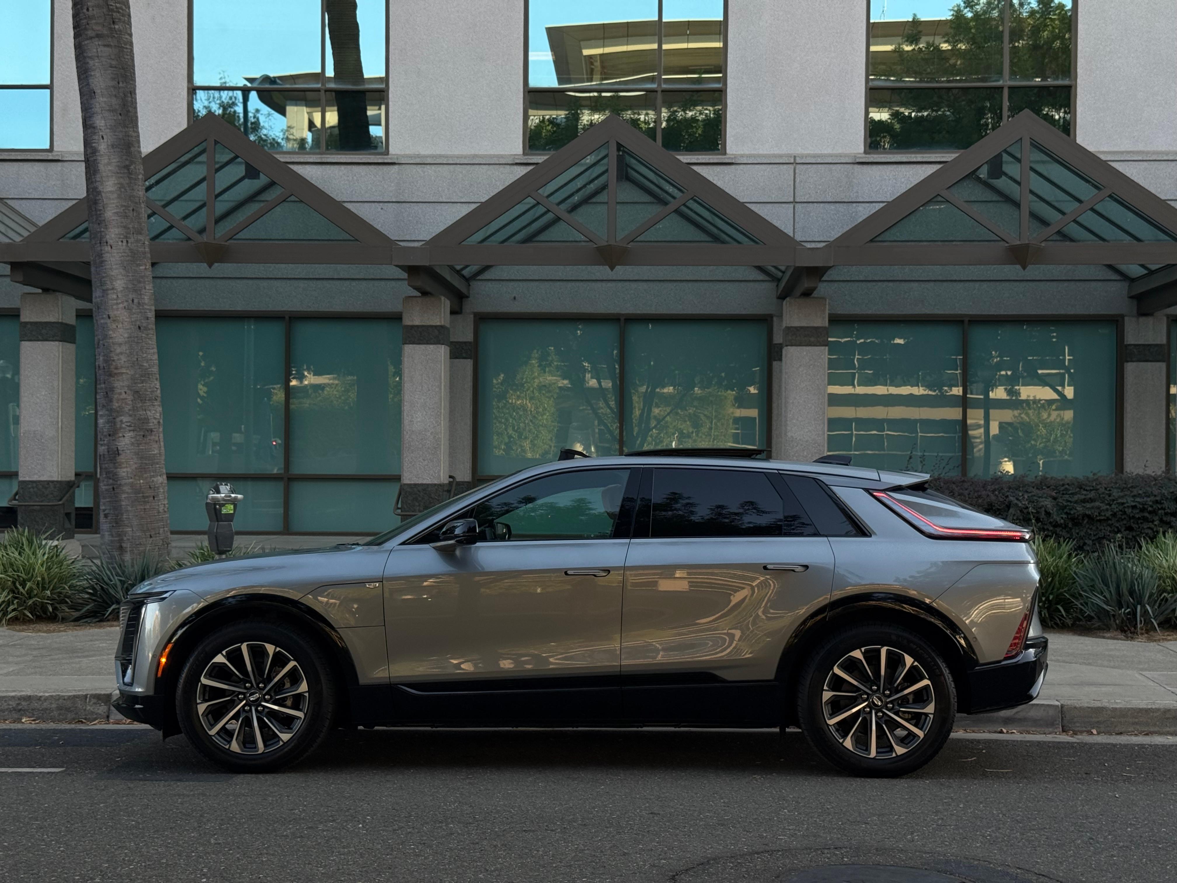 Cadillac LYRIQ 2024 in Sacramento, CA