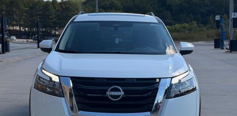 Nissan Pathfinder 2025