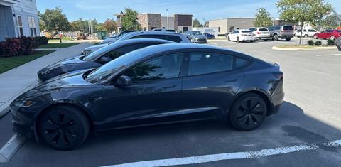 Tesla Model 3 2025