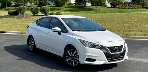 Nissan Versa 2021